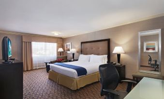 Holiday Inn Express Port Hueneme