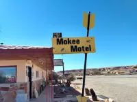 Mokee Motel Hotels in Bluff