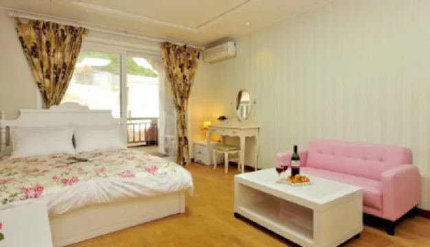Yangyang Saenaru Pension Hoteles cerca de Playa de Jukdo