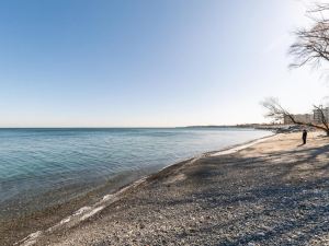 4Br 3BA Townhouse on Lake Ontario.Free Parking.Gym (3)