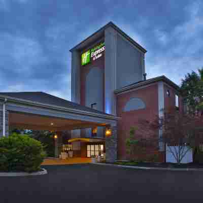 Holiday Inn Express & Suites Cincinnati Northeast-Milford Hotel Exterior