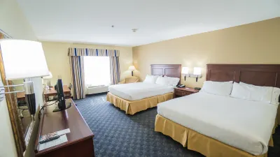 Holiday Inn Express & Suites Pampa