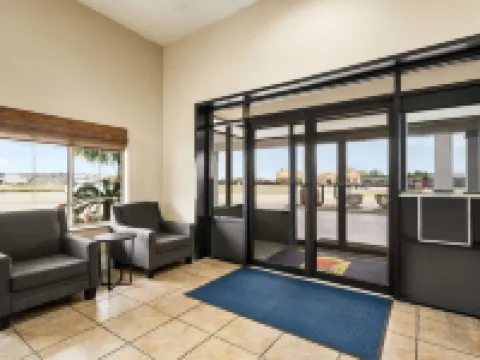 ซูเปอร์ 8 บาย วินด์แฮม กัลฟ์พอร์ต แอร์พอร์ต NW/เนียร์ บิโลกซี โรงแรมในกัลฟ์พอร์ต