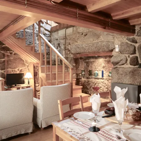 Comfortable Rural Cottage in Ancient Village in the Douro Region