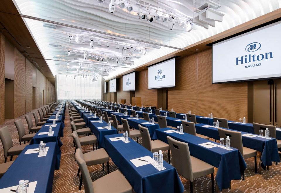 3. 힐튼 나가사키..