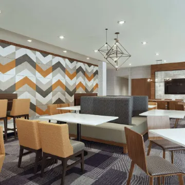 La Quinta Inn & Suites by Wyndham Bardstown