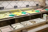 Hampton by Hilton Bath City - breakfast