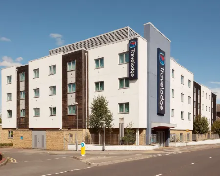 Travelodge Bracknell Central 브랙넬 호텔