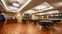 Best Western Plus Lawnfield Inn  Suites Hôtels à : Mentor