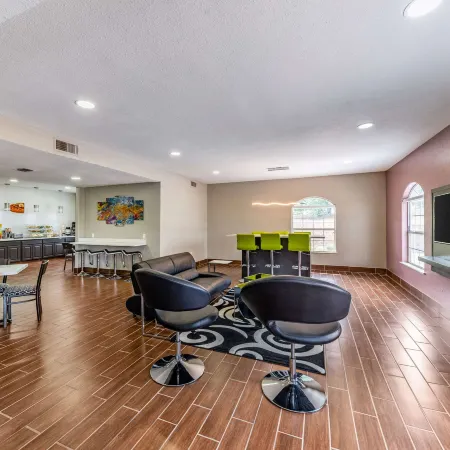 Quality Inn & Suites Canton