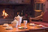Chalet-Hôtel Neige et Roc, the Originals Relais - breakfast