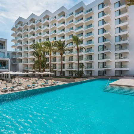 Iberostar Waves Cala Millor - Adults Only