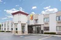 Super 8 by Wyndham Gettysburg Hotels near Gettysburg Trading Post