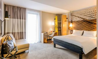 2. Ibis Ber..