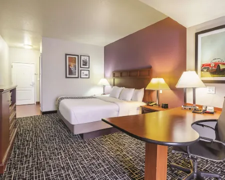 La Quinta Inn & Suites by Wyndham Bowling Green Hoteles en Bowling Green