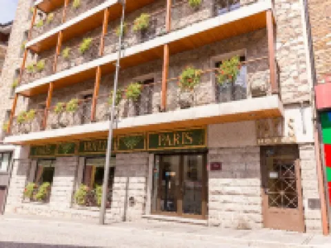 Yomo Petit Paris Hotels in Encamp