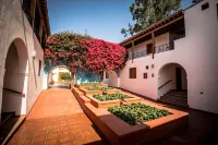 拉斯登納斯酒店 酒店