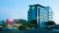 Holiday Inn 伊拉普阿託