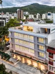 Park V Hotel a 