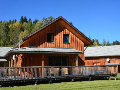 # 140 Mit 4 Schlafzimmern & Sauna Hotels near Kraischberg