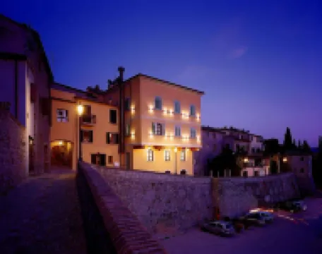Oste del Castello Wellness & Bike Hotel Hotel di 