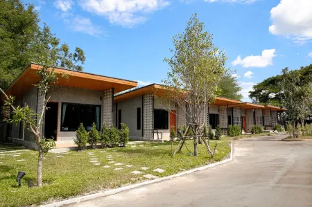 บ้านก้ามปู รีสอร์ท เขาใหญ่ (Baan Kampu Resort Khaoyai)