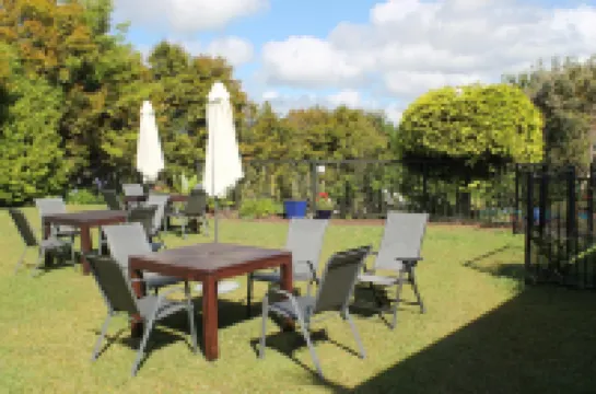 애쉬 그로브 부티크 모텔  호텔