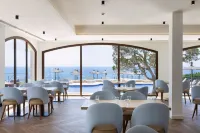 Alua Suites Las Rocas Hotels in Portopetro