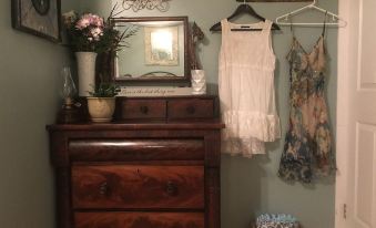 Dionna's Bed & Breakfast