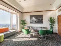 The Buckingham Hotel Hotels near West Loop