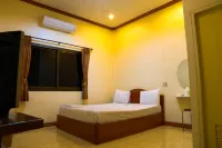 Tawanchay Hotel Phatthalung Hotels in Khao Chaison