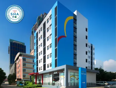 Hop Inn Chaengwattana Hotels in 