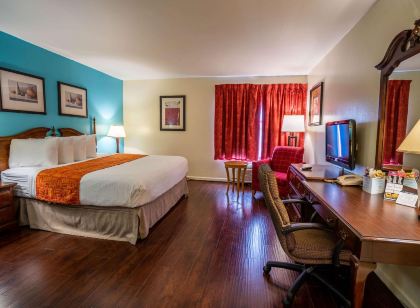 Howard Johnson by Wyndham Buena Park