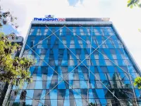 The Porch Inn Hotel/Service Apartments Hotels near Lalbagh Botanical Garden