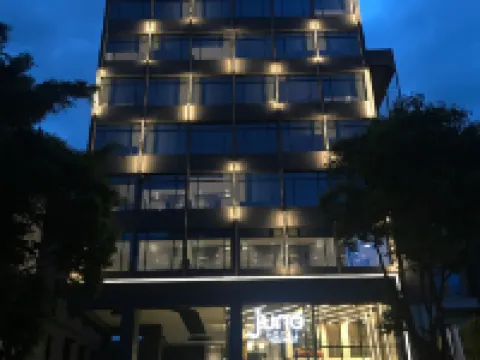 Juno Tanah Abang Jakarta Hotels near Musala Grand Indonesia