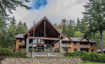 Nisqually Lodge