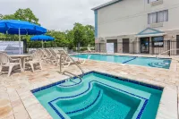 Jesup Inn & Suites