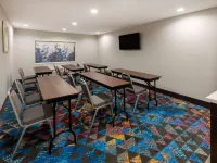 La Quinta Inn & Suites by Wyndham Houston NW Brookhollow Các khách sạn gần Nhà máy bia Karbach Brewing