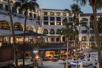 Hilton Los Cabos Hotels near Albatros Los Cabos Sailaway