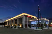 Hampton Inn Tullahoma Отели в г. Линчберг
