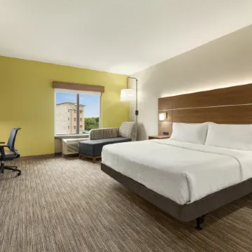 Holiday Inn Express & Suites AKRON REGIONAL AIRPORT AREA by IHG