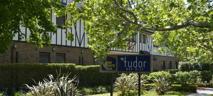 Best Western Plus the Tudor-Box Hill Các khách sạn ở Melbourne