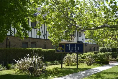 Best Western Plus the Tudor-Box Hill Các khách sạn ở Forest Hill
