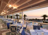 Knossos Royal Villas فنادق في Anissaras