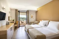 Maistra Select Petalon Resort Hotels in Vrsar