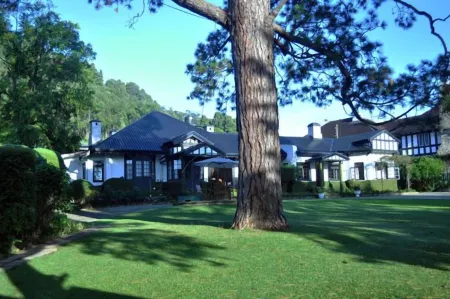 Hill Cottage Отели рядом с достопримечательностью «Lover's Leap Waterfall»