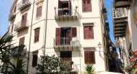 Casa Nostra B&B Hotels in Palermo