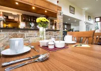 Cumberland Hotel - Bãi đậu xe