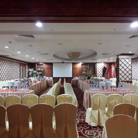 Kiulap Plaza Hotel
