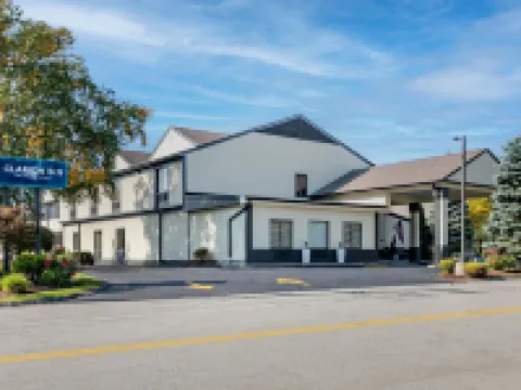 Clarion Inn Hotels in Nashua